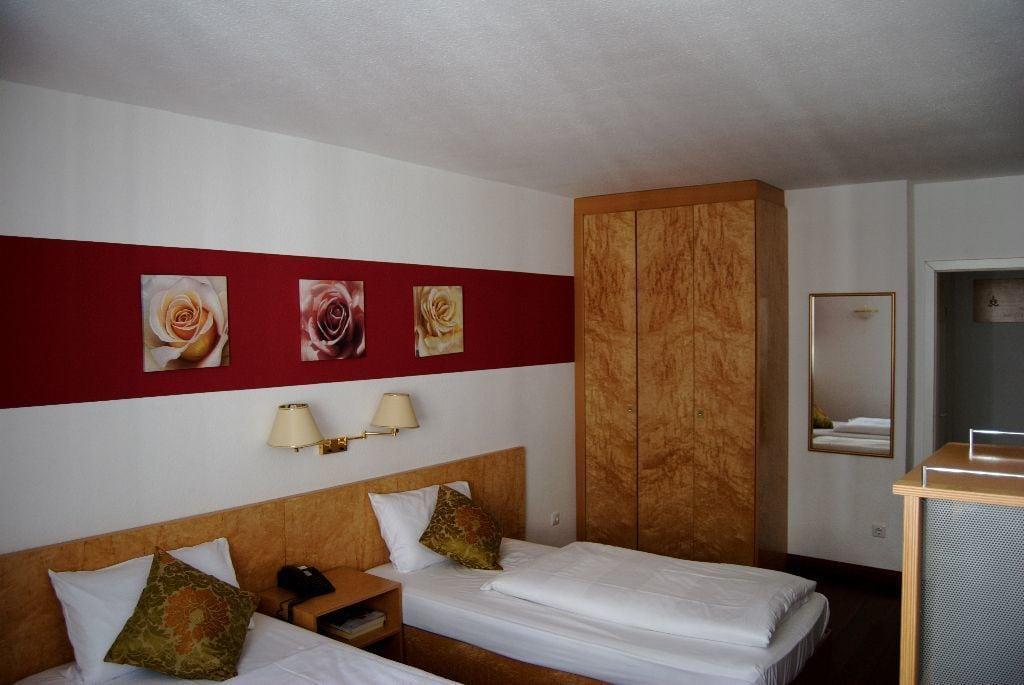 Rugs Hotel Duesseldorf Eksteriør billede