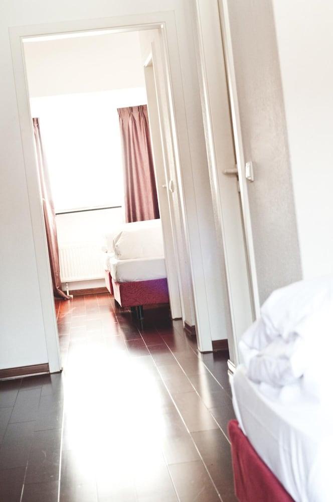 Rugs Hotel Duesseldorf Eksteriør billede