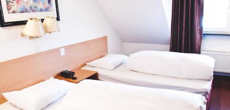 Rugs Hotel Duesseldorf Eksteriør billede