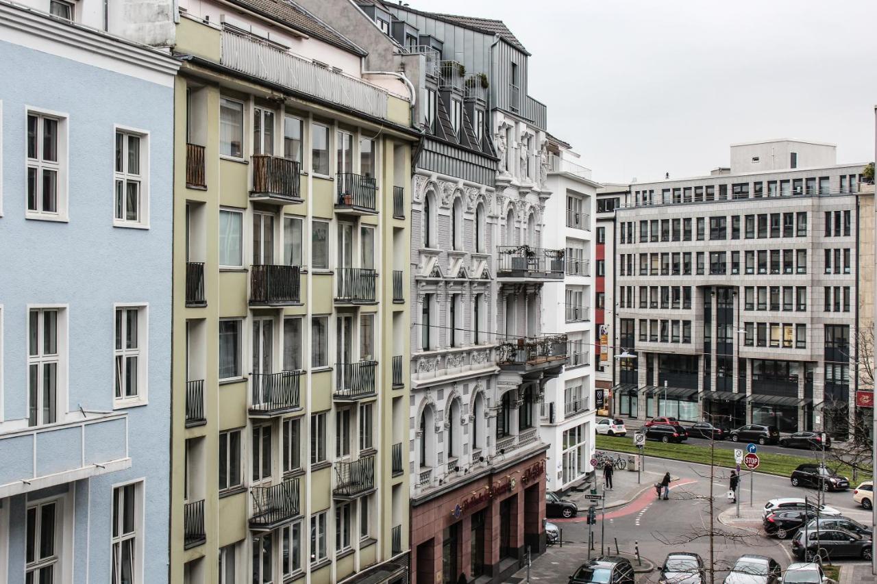 Rugs Hotel Duesseldorf Eksteriør billede